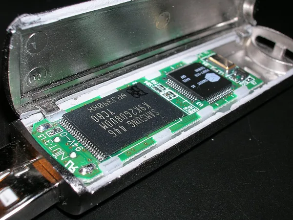 How to Clear Video Player Storage Cache Safely While Preserving Bookmarks